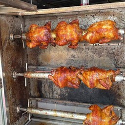 แม่ช่วยไก่หมุนสูตรเด็ดนครสวรรค์ สาขาลาดพร้าว101
