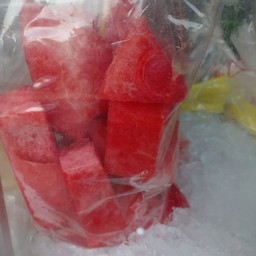 ผลไม้ วันเพ็ญ