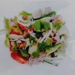 ยำเห็ดรวมหมูสับ