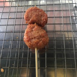 หมูกระเทียม