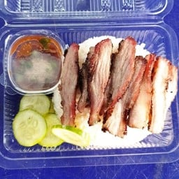 กินดี หอยทอดกระทะร้อน  ผัดไททะเล กะเพราเดือด ผัดไทย หอยทอด