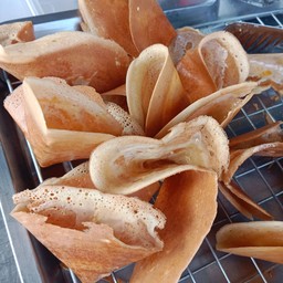 ก้อขนมโตเกียว -