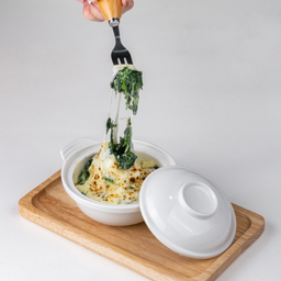 ผักโขม อบชีส