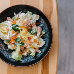 สลัดยำทูน่า