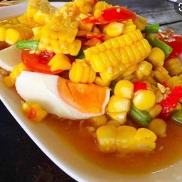 ตำข้าวโพดไข่เค็ม