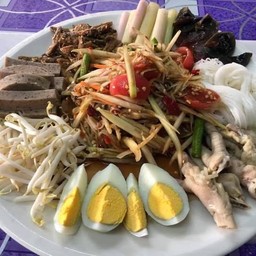 ตำถาดเครื่องแน่นๆ