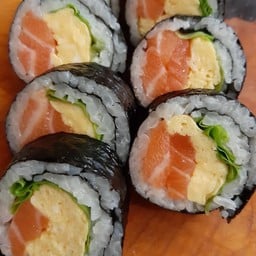 คิมบับแซลมอน