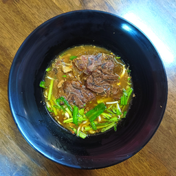 ก๋วยเตี๋ยวเนื้อเปื่อย