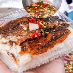 ครัวเอกชัย86 อาหารตามสั่ง ข้าวปลาแกะ  เอกชัย86