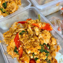 ข้าวหน้าหมูสับผัดผงกระหรี่ เมนูนี้ใส่พริกเผา