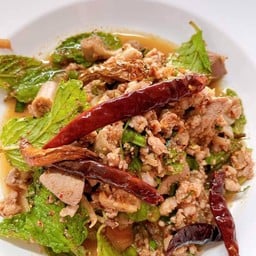 ลาภ ก้อย ซอยจุ๊