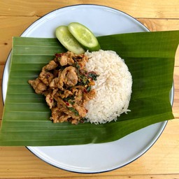 ข้าวกะเพราหมูชิ้น (กะเพราโบราณ)