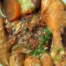 แสงตะวันก๋วยเตี๋ยวไก่มะระ(ข้างที่ว่าการอำเภอ)
