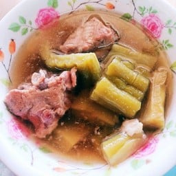 ต้มมะระซีโครงหมู