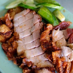 หมูกรอบ ( จานเล็ก )