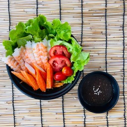 สลัดกุ้งซูชิ+ปูอัด