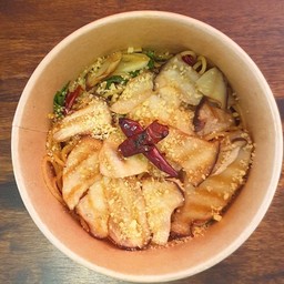 เส้นโอ๊ตคีโตสปาเกตตี้ เห็ดออรินจิย่าง