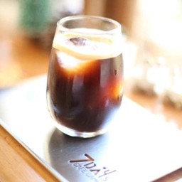 อเมริกาโน่ เย็น (Dark Roast)