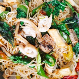 ผัดขี้เมามีฮ่องกงเจ