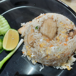 ข้าวผัดไก่(จานเล็ก) Fried rice with chicken