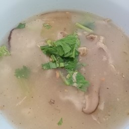 ข้าวต้มกระดูกอ่อน