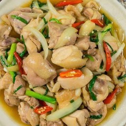 ไก่ผัดน้ำมันหอย (กับ)