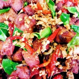 เฮง เฮง เหนียวหมู