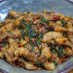 กระเพราเสือร้องไห้ราดข้าว