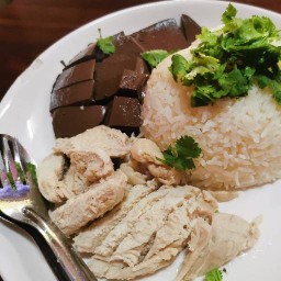 ข้าวมันไก่พีพี