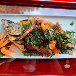 ปลากะพงราดพริก Sea Bass fish