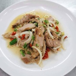 ยำเนื้อย่าง
