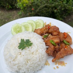 มุมสบาย หลังปั้มเอสโซ่