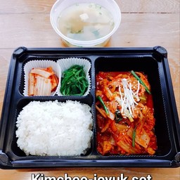 เซ็ต หมูผัดกิมจิ