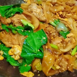 ผัดซีอิ้วสูตรเด็ด