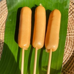 ไส้กรอกหนังกรอบ