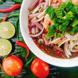 ยำกุ้งสุก