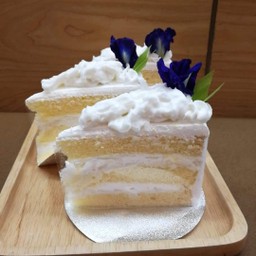 เค้กมะพร้าวอ่อนครีมสด