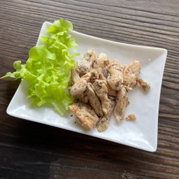 อกไก่ชิ้น สูตรคลีน 130 กรัม