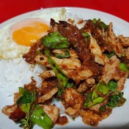 ครัวคุณน้อย