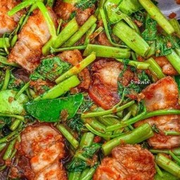 ผัดพริกแกงหมู (กับข้าว)