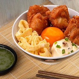 ข้าวหน้าไก่คาราเกะไข่ดองโชยุ