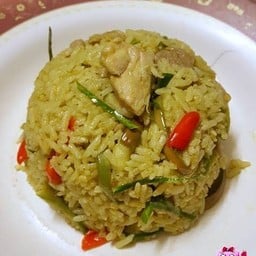 ข้าวผัดเขียวหวานไก่