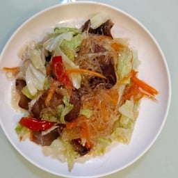 ผัดวุ้นเส้นผักเห็ด  เจ