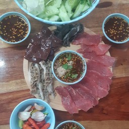 ลาบหนองโคตร
