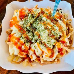 ปังปิ้งพริกเผาไส้กรอกไก่