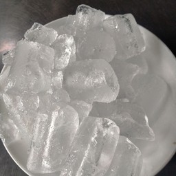 น้ำแข็งเปล่า