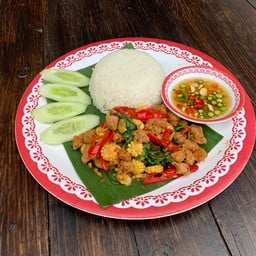 ข้าวกระเพรา เจ