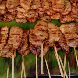 ร้านหมูย่างนมสด by น้องนาย