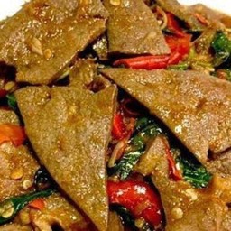กะเพราตับ  ราดข้าว