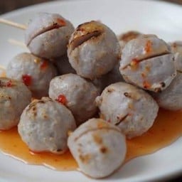 A9XL ลูกชิ้นเนื้อ-เอ็นเนื้อปิ้ง12ไม้